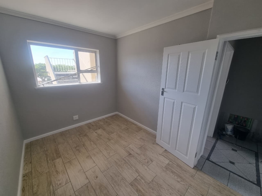 To Let 2 Bedroom Property for Rent in Claremont Western Cape